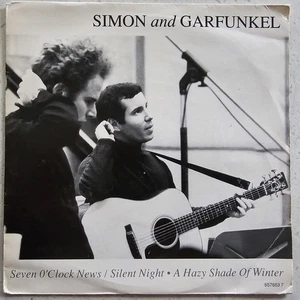 Simon & Garfunkel (e) Seven O'Clock News / Silent Night / A Hazy Shade Of - 7" - Bild 1 von 6