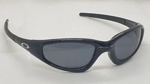 Oakley Vintage Straight Jacket Carbon Fiber. Made in USA - Picture 1 of 16