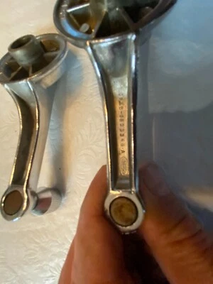 1965 1966 1967  Ford Window Handle Cranks C5ZZ-6523342-C Mustang Falcon Fairlane - Image 1 of 3