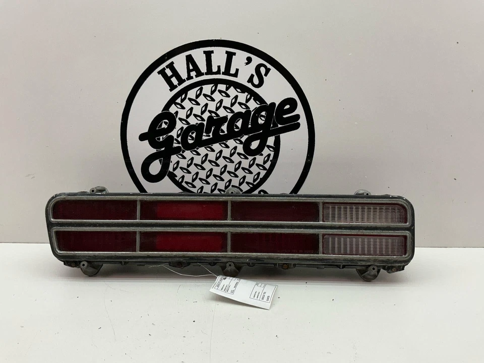 Buick Century 1971 1972 conjunto de luces traseras laterales para pasajero derecho Foto 1 de 4