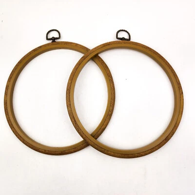 Vintage Flexi Hoop Frame Embroidery Needlework Wood Grain Hoops 8" Metal Hanger - Image 1 of 4