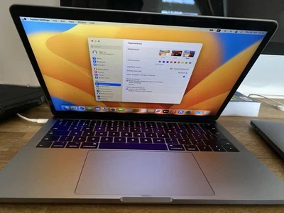 Apple MacBook Pro 13” 2017 A1708 i5 8GB – Displayfehler Flexgate – iCloud frei - Bild 1 von 4