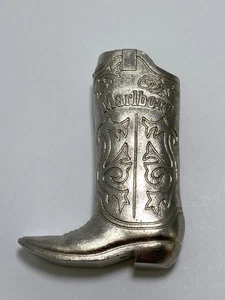 Estuche encendedor de gas vintage Marlbolo botas plateadas - Imagen 1 de 20