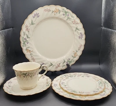 5 Piece Place Setting -Noritake Bone China Japan - 4704 BROOKHOLLOW - MINT