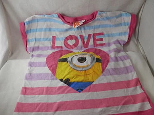Despicable Me Minion Heart T-Shirt Gr. 4/5 - Bild 1 von 6