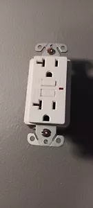 gfci 20 amp outlet - Picture 1 of 1