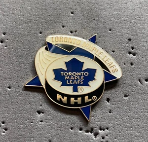 Toronto Maple Leafs Puck & Star NHL Hockey Pin - Bild 1 von 1