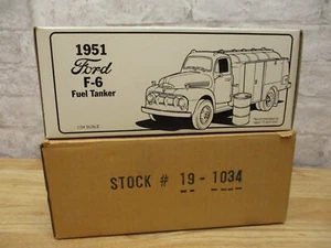 PHILLIPS "66" #2 1951 FORD FUEL TANKER FIRST GEAR #19-1034 NIB MINT NOS 1992 - Picture 1 of 10