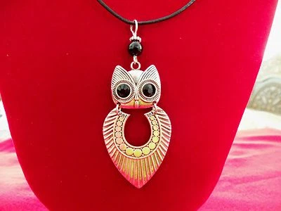 COLLAR COLGANTE BÚHO Mago Harry ONYX Gem Bird ~ NUEVO HECHO A MANO Se envía desde EE. UU. Foto 1 de 2