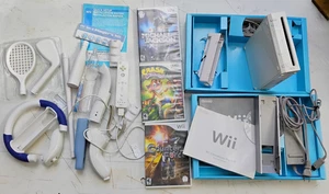 Nintendo Wii (RVL-001) KONVOLUT (alles was auf Fotos zu sehen ist) FUNKTIONIERT! - Bild 1 von 6