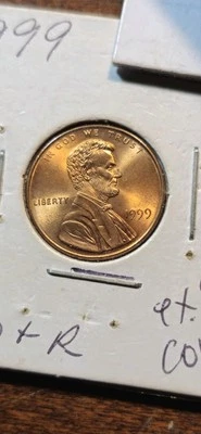 1999 Lincoln Cent Red Rare BEAUTIFUL LUSTER. A Great Addition To Any Collection - Image 1 of 4