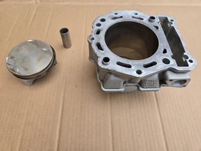 aprilia shiver 750 cilindro, pistón, 848796 Foto 1 de 4