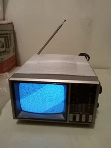 GE Spacemaker 5" B/W TV mounts New in Box VHF UHF Under Kitchen Cabinet Rare - Picture 1 of 19