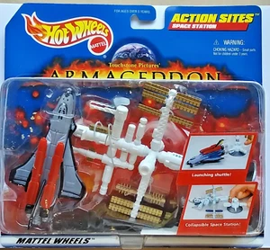 Set siti azione film Hot Wheels ARMAGEDDON 1997 SIGILLATO STAZIONE SPAZIALE + NAVETTA - Foto 1 di 7