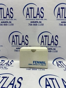 Controlador de temperatura Fenwal Controls AM22L-KBZ-NNN-105 (A23) - Imagen 1 de 3