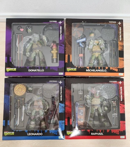 TMNT Revoltech Raphael Michelangelo Donatello Leonardo Set of 4 Kaiyodo Mint Cover