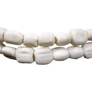 Weiße geschnitzte Knochenperlen Nigeria - Bild 1 von 8