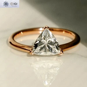 IGI 1.25Ct F VS1 Trillion Lab Grown Diamond Engagement Ring in 14K Yellow Gold - Picture 1 of 16