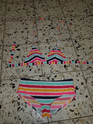 esprit bikini oberteil  cup 80 b hose 40 - Bild 1 von 4