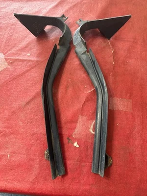 1981 1988 Oldsmobile Cutlass Buick Regal Monte Carlo SS El Camino Dash Pinchweld - Image 1 of 4