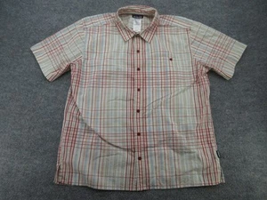 Patagonia Shirt Mens Large Red Plaid Seersucker Button Up Short Sleeve Pocket - Picture 1 of 13