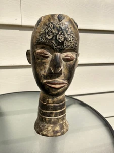Busto testa legno massello vintage donna arte tribale intagliato a mano Africa Americana antico - Foto 1 di 14