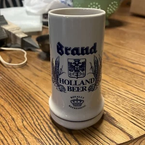 Taza de cerveza Holanda marca vintage hecha a mano para Royal 6 1/4" de alto - Imagen 1 de 7