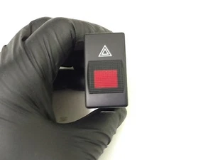 98-01 AUDI A8 HAZARD SWITCH OEM 4D0 941 509B - Picture 1 of 3