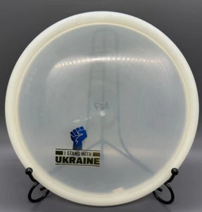Innova Champion Roc3 “I Stand With Ukraine”  NEW Benefits Charity  167g - Picture 1 of 3