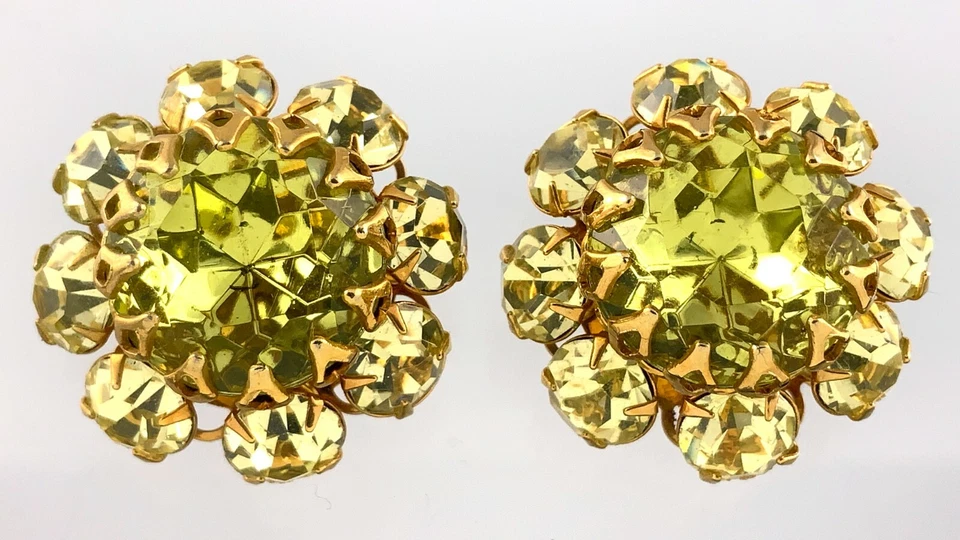 Juego de 2 botones florales de 1 pulgada con botones de ropa de color verde estrás checo 382B Foto 1 de 4