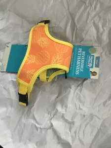 New Heart To Tail Reversible Dog Harness Pineapple design 13/16-21/27 Medium - Picture 1 of 3