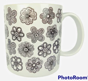 Taza de café de cerámica vintage Square One Brands gráficos negros en blanco 16 OZ Taza - Imagen 1 de 6