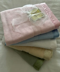 Classic Thermal Baby Blanket with Satin Trim - Picture 1 of 2