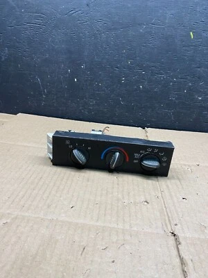 GMC Chevrolet Express 1500 2001-2007 control de clima aire acondicionado L5315 DG Foto 1 de 4
