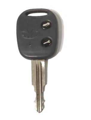 5WY 8204-5-6 MANDO CONTROL REMOTO CHEVROLET EPICA 2 BOTONES GENUINO 5WY820456 - Imagen 1 de 4