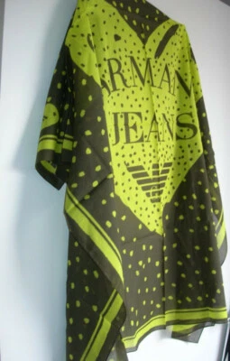 Etole coton neuve carrée ARMANI Jeans deux tons de kaki logos cœurs  - Photo 1/4