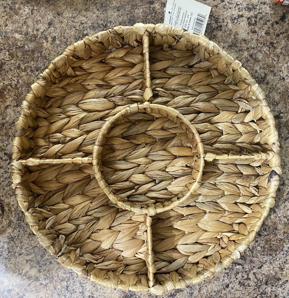 14" Straw/Wicker Service Tray New with Tags Home Decor Bathroom Organizer - Image 1 of 4