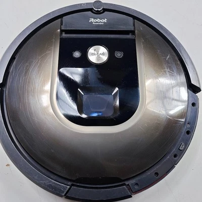 iRobot Roomba 980 Vacuum Cleaner - Image 1 of 4