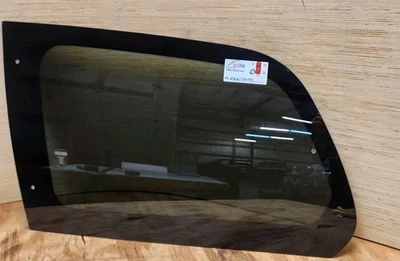 Cuarto de cristal izquierdo del conductor para Kia Sedona DQ21439YPN 2002-2005 Foto 1 de 4