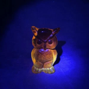 Vintage Braunglas Eule Figur Cadmium leuchtet orange MCM 4,5" hoch - Bild 1 von 7