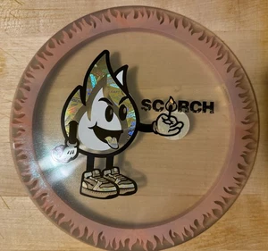 Discraft Scorch (Tri-Foil Stamp) Sparkle Z Flame 174g - Picture 1 of 8