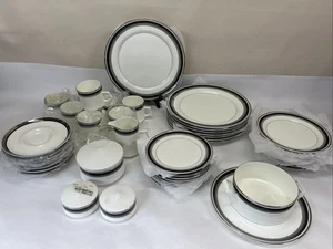 Mikasa Bone China A4102 NOIR 8-5 Piece Place Settings W Serving Pieces NEW MINT - Picture 1 of 10