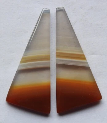 43.20 Ct Natural Banded Agate (42.6mm X 19mm each) Cabochon Loose Match Pair - Image 1 of 3