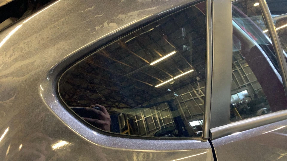 Subaru XV Crosstrek Rear RH Right Quarter Glass Window 2013 2014 2015 2016 2017 - Image 1 of 1