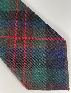 Lochcarron Macduff Hunting Tartan Red Green Pure New Wool Tie Made In Scotland - Picture 1 of 5