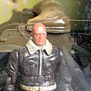 21st Century Toys General Patton 1/18 U.S. WC57 Dodge Command Car WWII - NEW - Picture 1 of 14