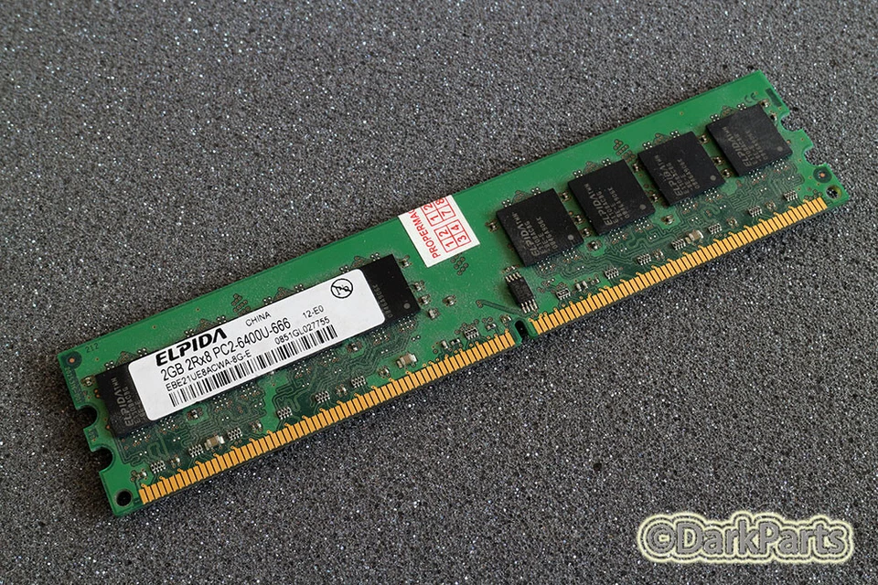 Elpida EBE21UE8ACWA-8G-E PC2-6400U-666 2GB Memory RAM DDR2-800MHz - Image 1 of 1