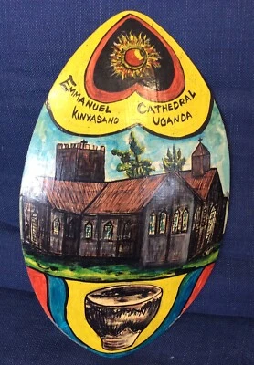 Handbemaltes Pappmaché Schild aus der Emmanuel Kathedrale, Uganda - Bild 1 von 3