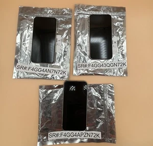 Apple iPhone 11 (64GB) SOLD TOGETHER!!(CARRIER LOCKED) - Photo 1/12