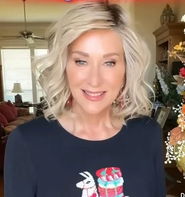 Ombre Platinum Blonde Bob Wave 100% Human Hair Lace Front Wigs 13x4 - Image 1 of 4